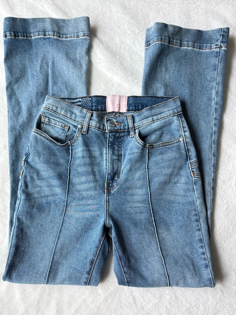 REVICE Star Flare Jeans - Picture 4 of 9